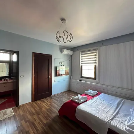 Apartamento Skyline & Mountain Views Tirana